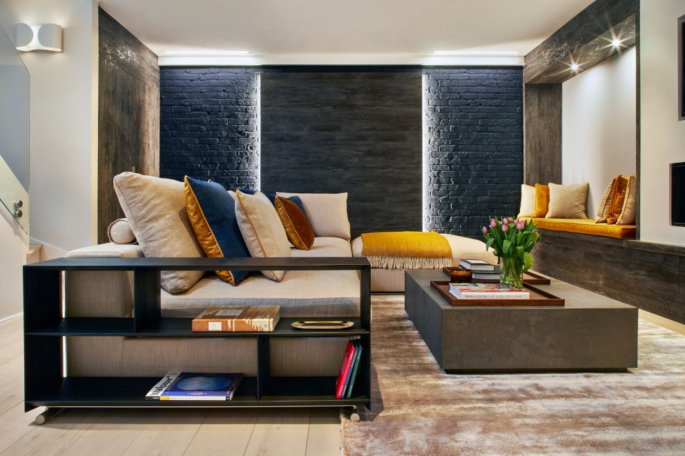Notting Hill Mews  | Living Room 1 | Interior Designers